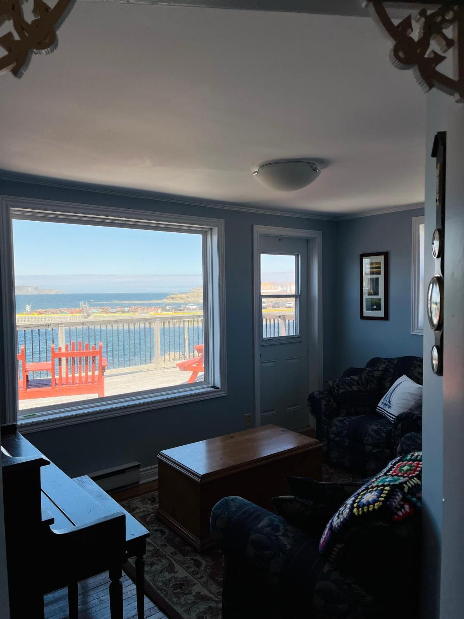Toulinguet Inn - Suites Twillingate Eksteriør billede