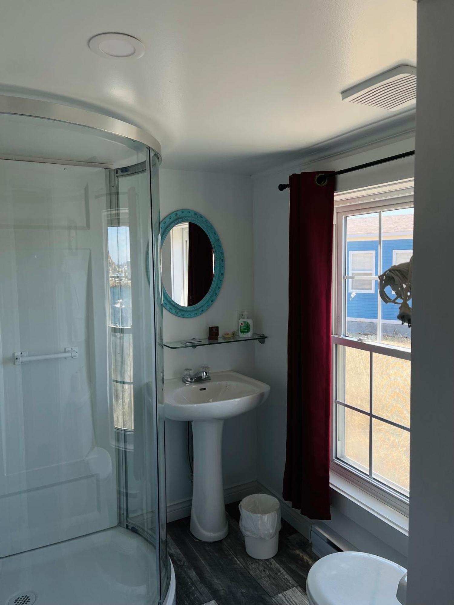 Toulinguet Inn - Suites Twillingate Eksteriør billede