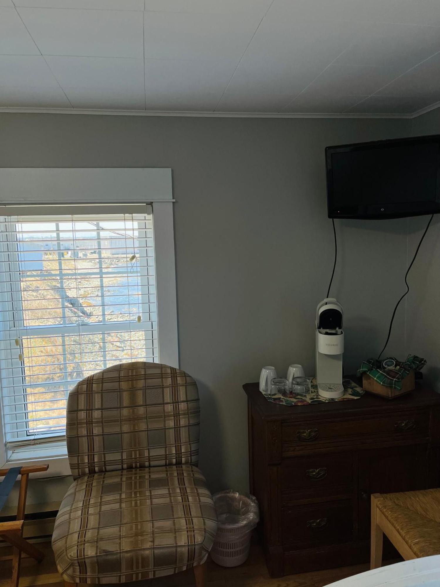 Toulinguet Inn - Suites Twillingate Eksteriør billede