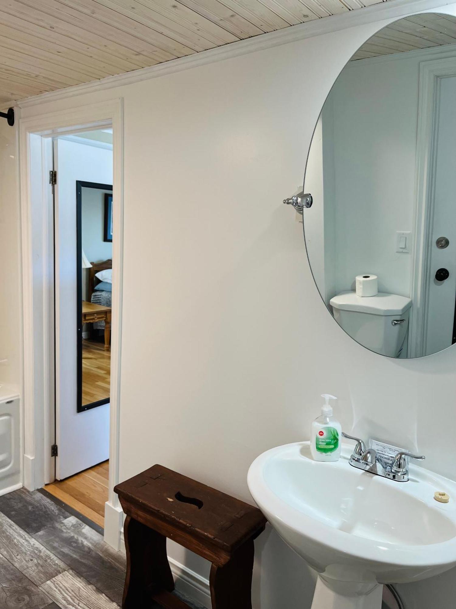 Toulinguet Inn - Suites Twillingate Eksteriør billede