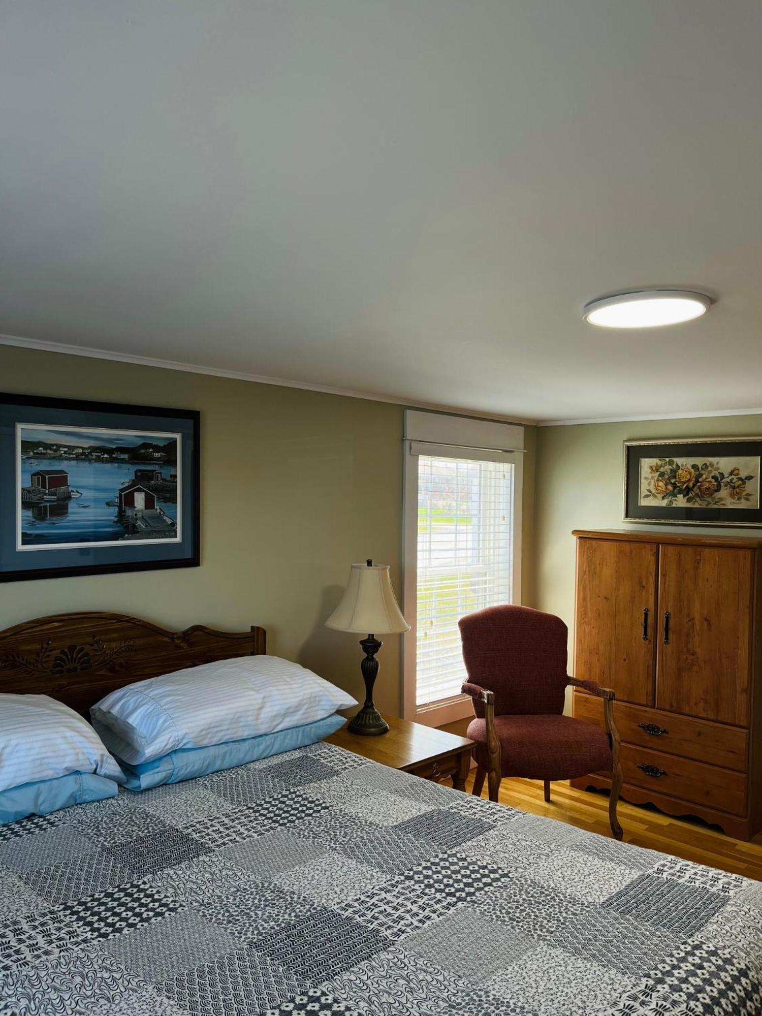 Toulinguet Inn - Suites Twillingate Eksteriør billede